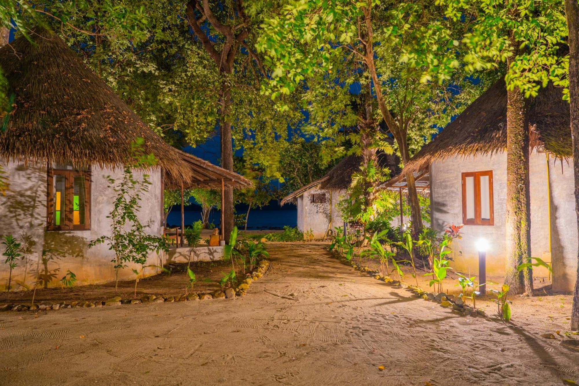 The Tropical Beach Resort Koh Chang Bagian luar foto