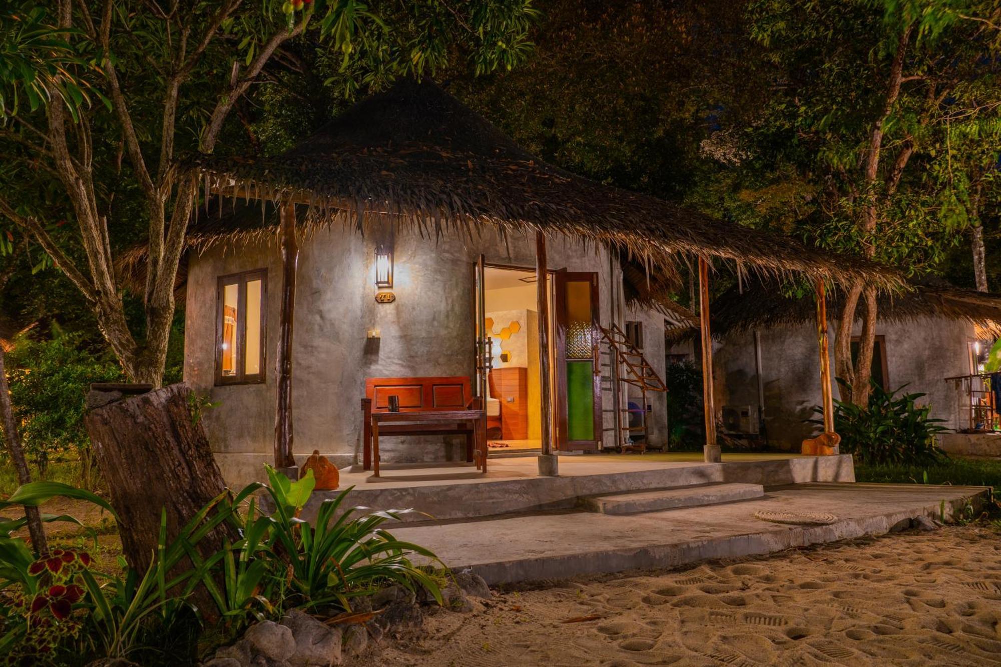 The Tropical Beach Resort Koh Chang Bagian luar foto